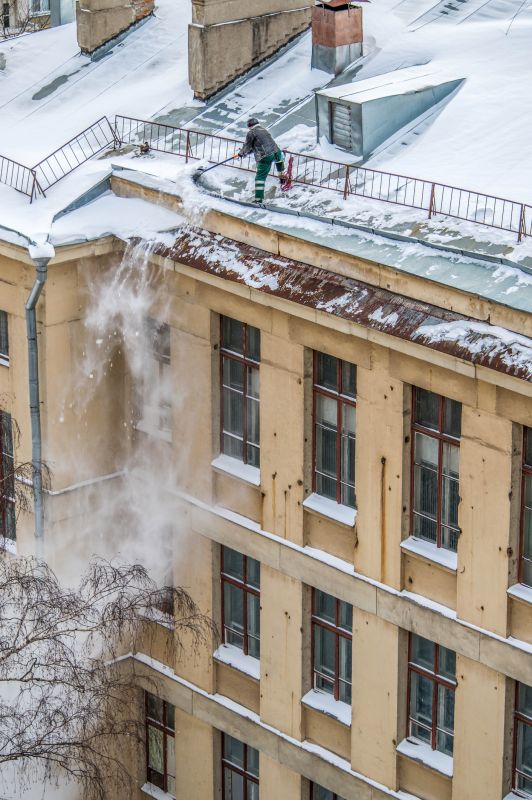 Snow removal from commercial rooftops